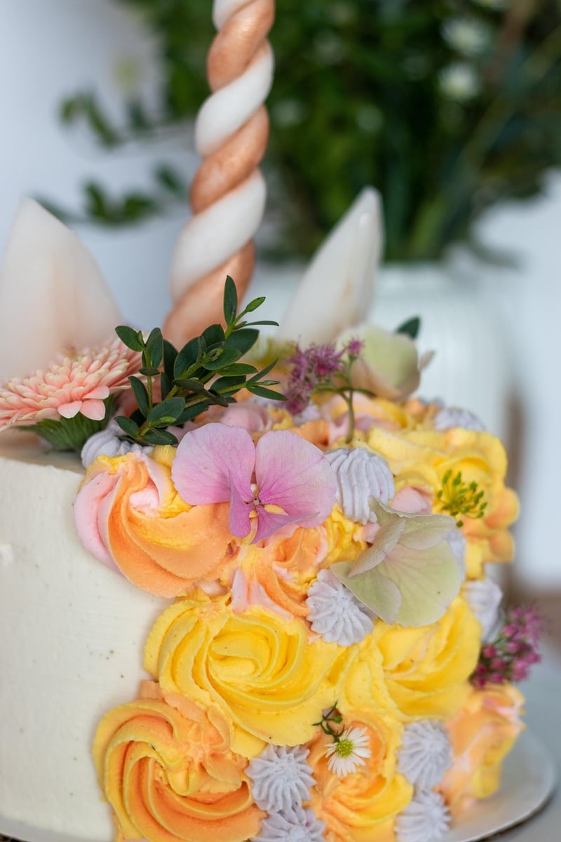 Unicorn-approved flowers